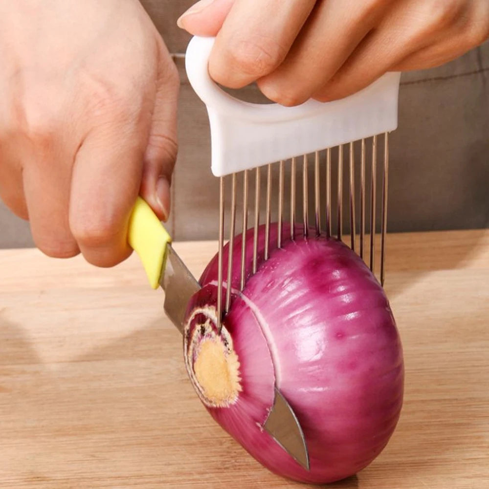 Stainless Steel Onion Cutter Holder Food Slicers Assistant Tomato Onion Slicer Holder Vegetables Cutting Fork Kitchen Gadgets