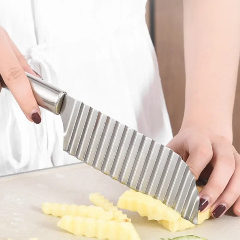 Stainless Steel Potato Chip Slicer Dough Vegetable Fruit Crinkle Wavy Slicer Knife Potato Cutter Chopper French Fry Maker Tools